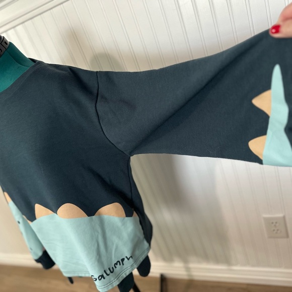 Dinosaur sweatshirts from Japan - Picture 5 of 6